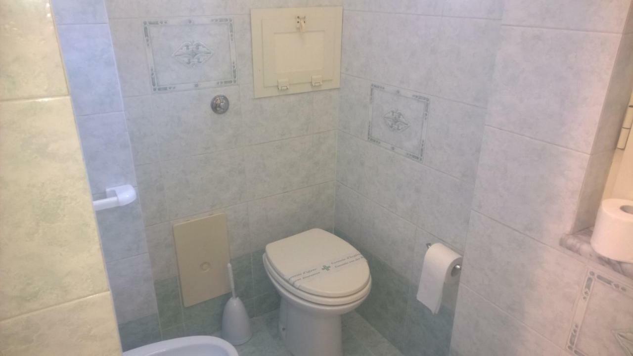 B&B Anny Napoli Eksteriør billede